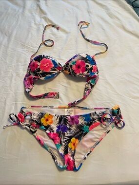 Catalina Multicolour Floral Push-Up Bikini